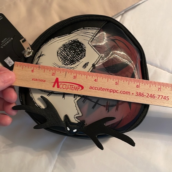 Disney Bioworld Jack Halloween Nightmare Before Christmas Make Up Bag - Picture 11 of 11